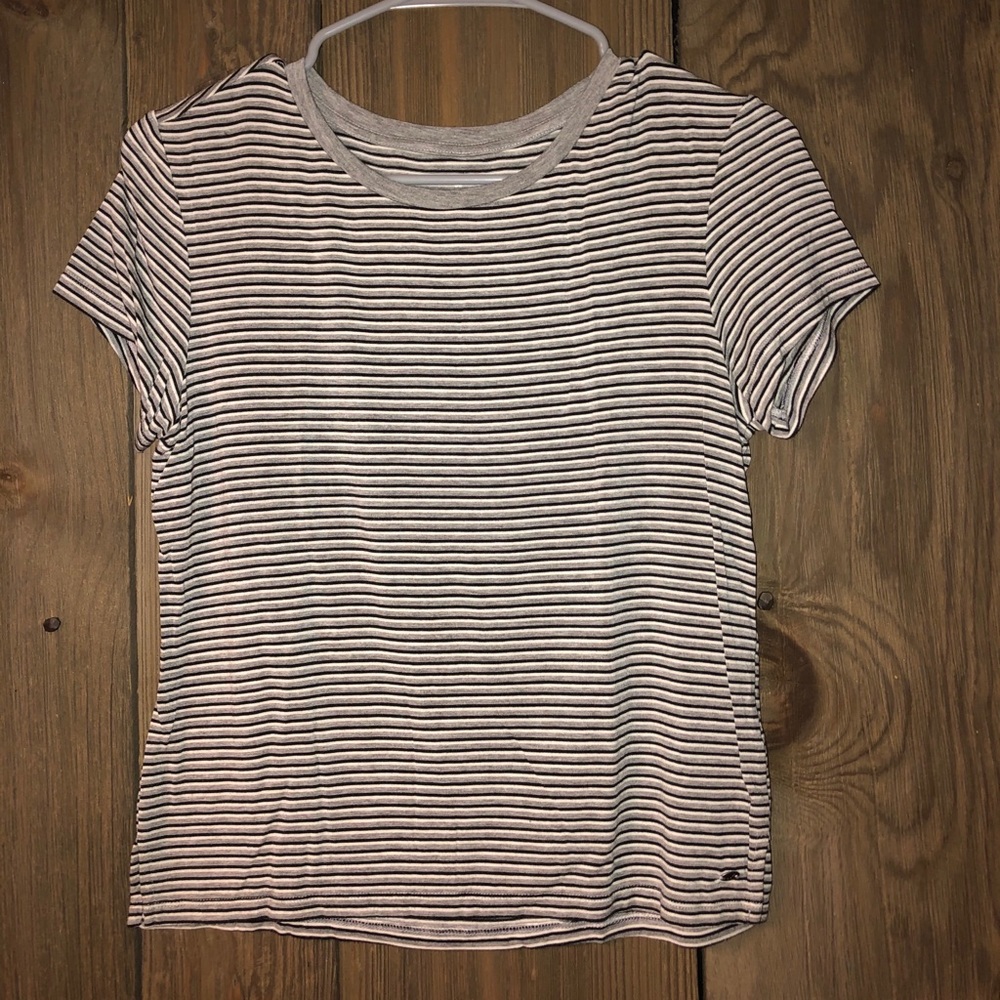 American Eagle short sleeve crop top